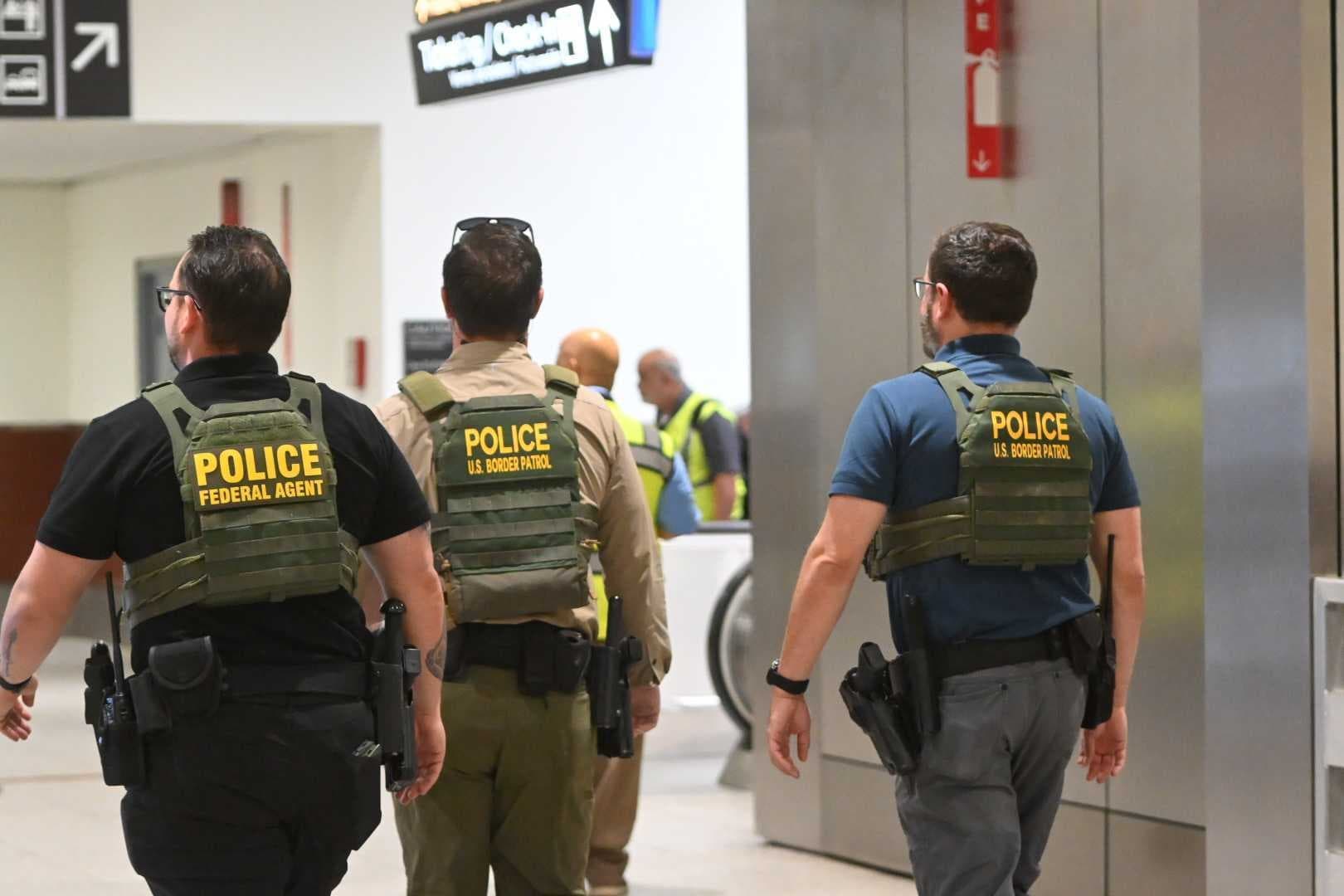 Senate GOP Advances Budget Plan Targeting Immigration Enforcement Spending