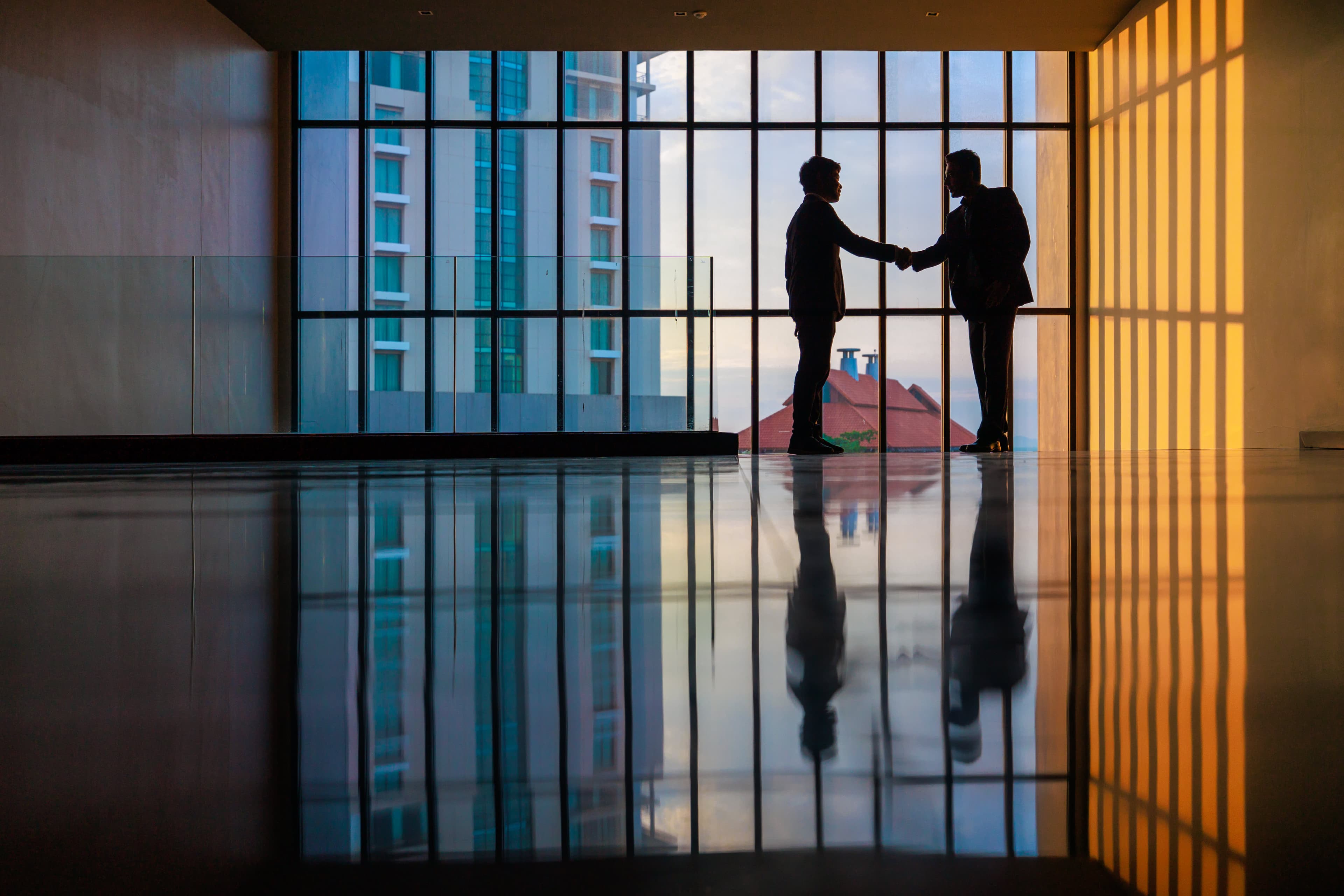 Family Offices Shift Strategy: Stocks Up, Real Estate Down
