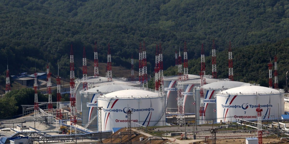 Ukraine's Expanding Drone Strikes Target Russian Oil Infrastructure
