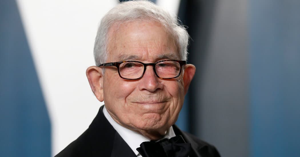 Donald Newhouse, Media Empire Leader, Dies at 96