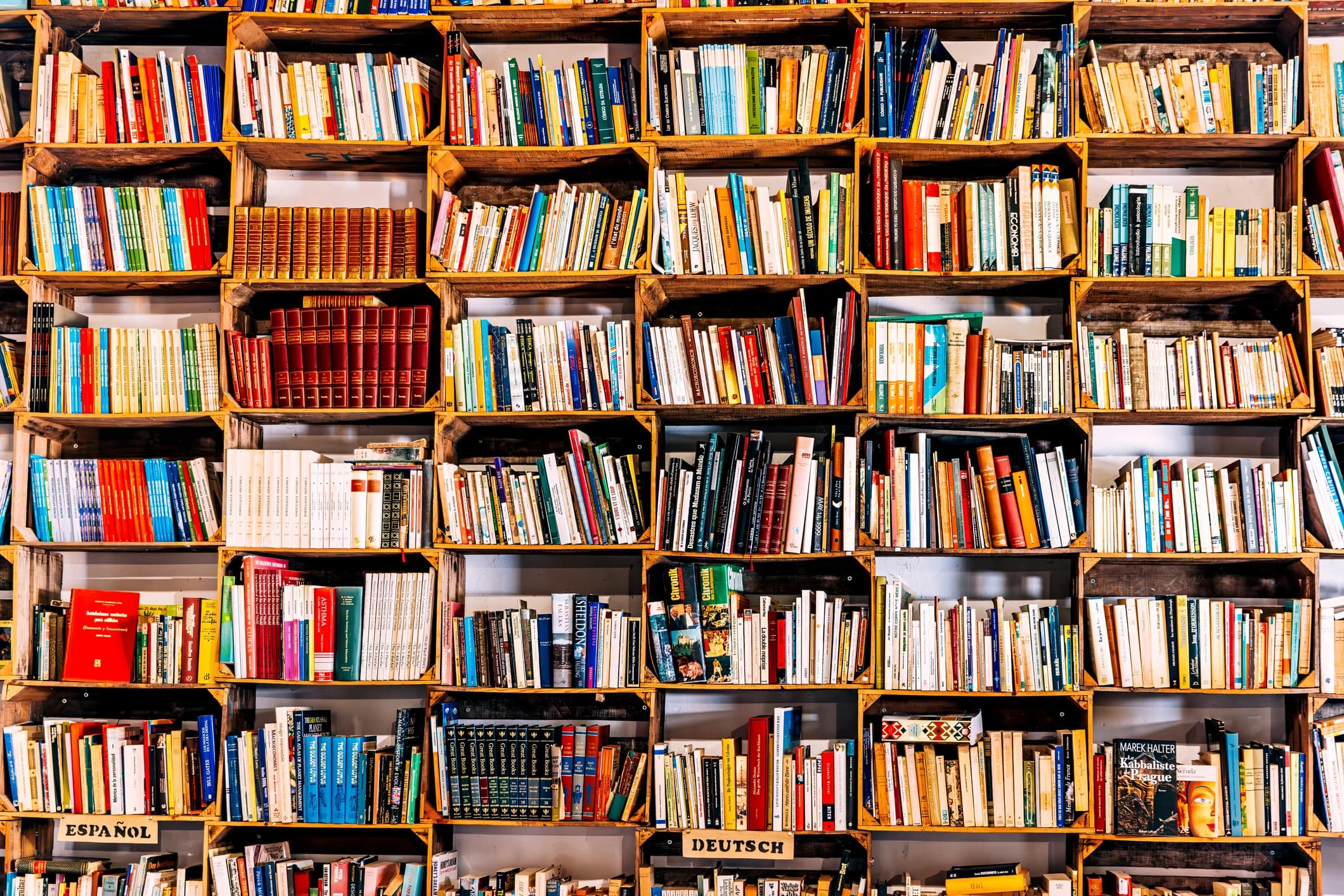 Workplace Communication Shift: Americans Speaking 120K Fewer Words Annually