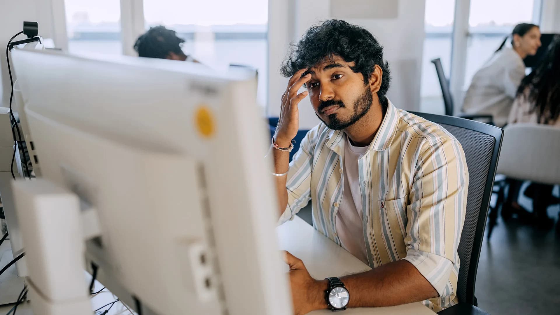 Young Workers Face Growing Uncertainty About Economic Future