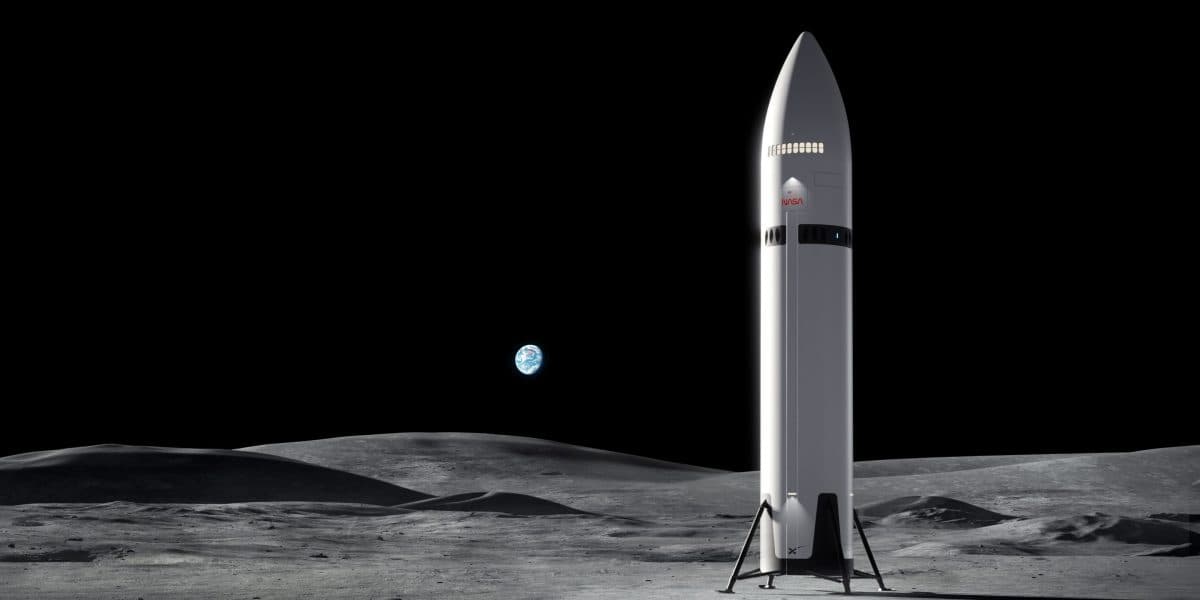 SpaceX Now Solo Carrier for NASA Moon Program After Blue Origin Setback