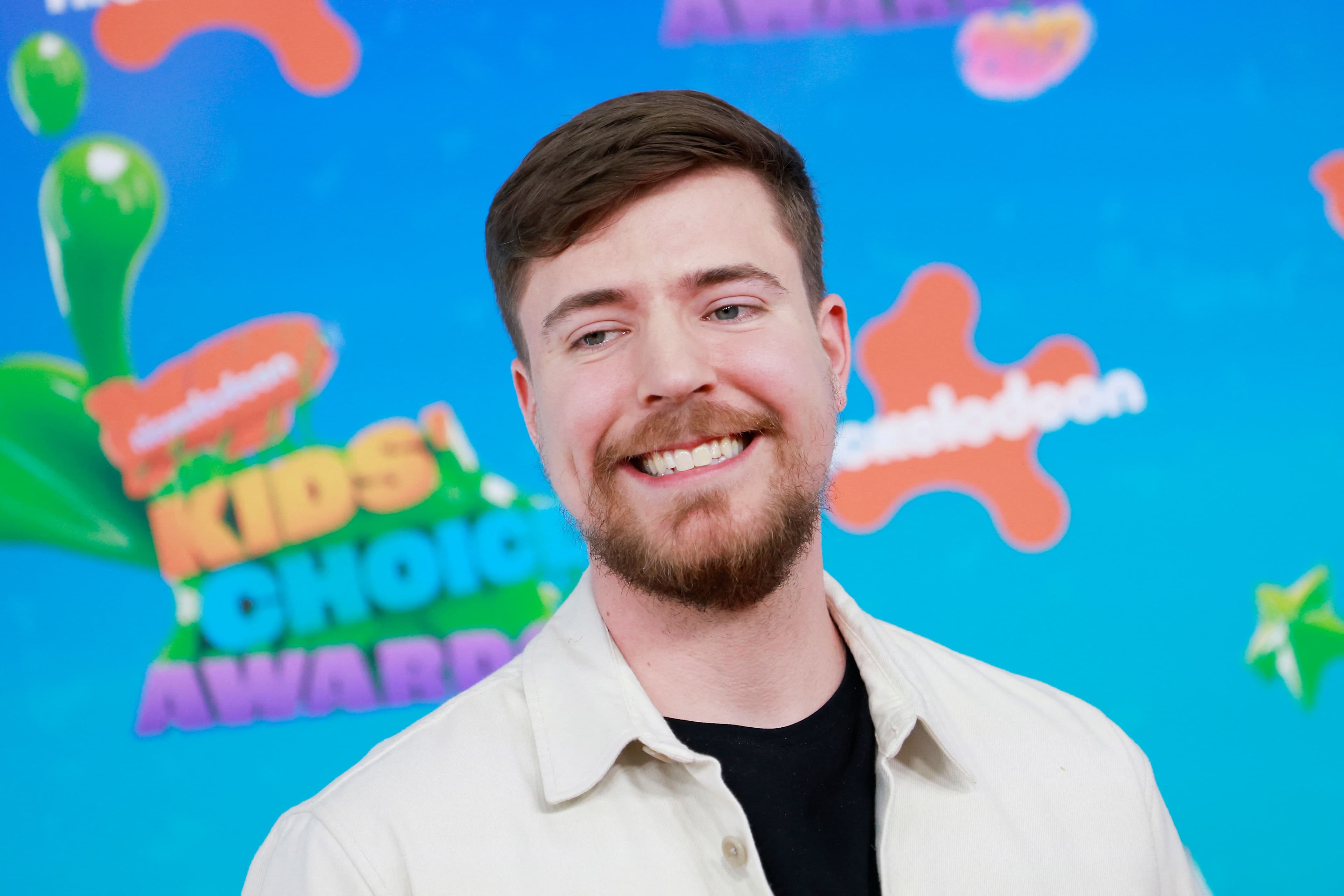 The YouTube Strategy Boom: A New Service Class for Content Creators