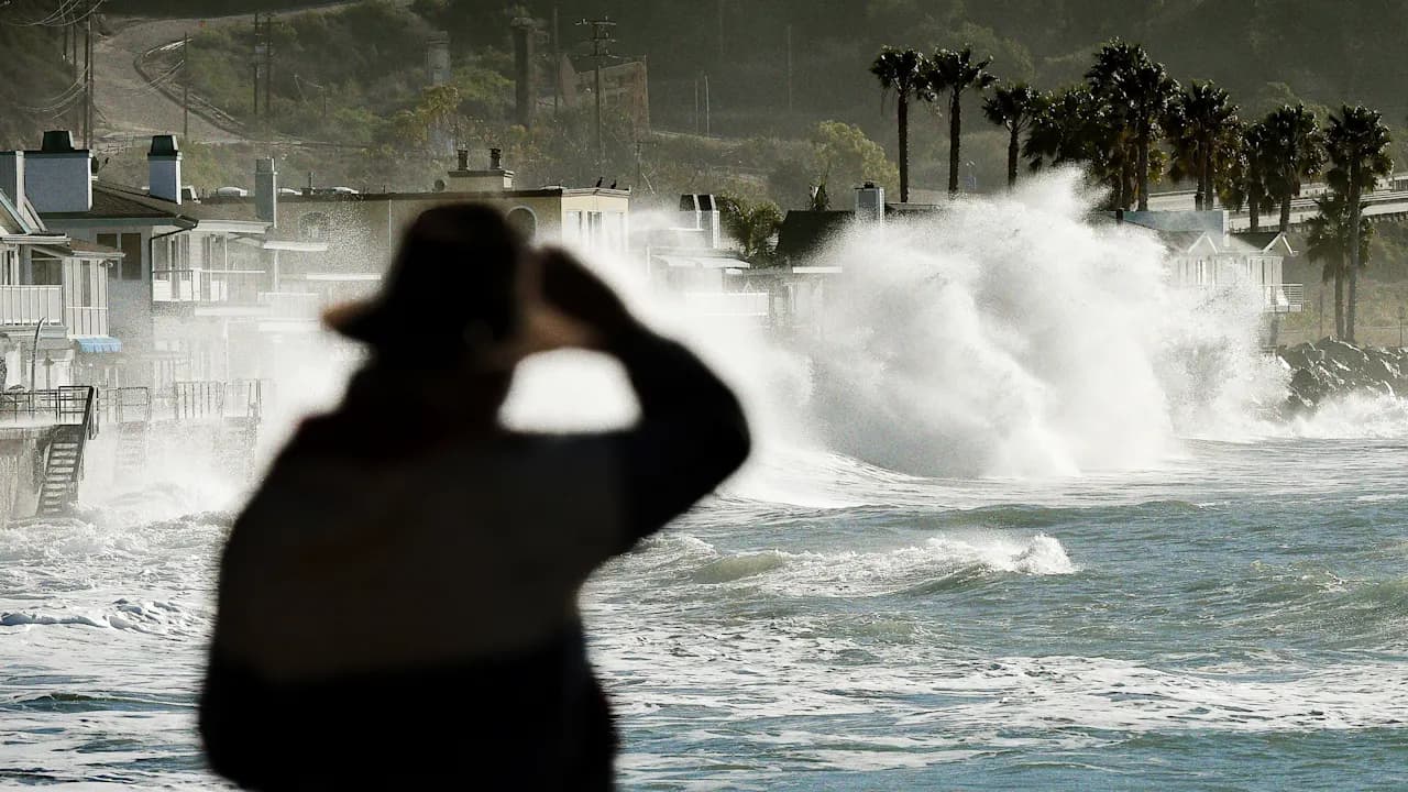 Strong El Niño Conditions Expected Through 2027