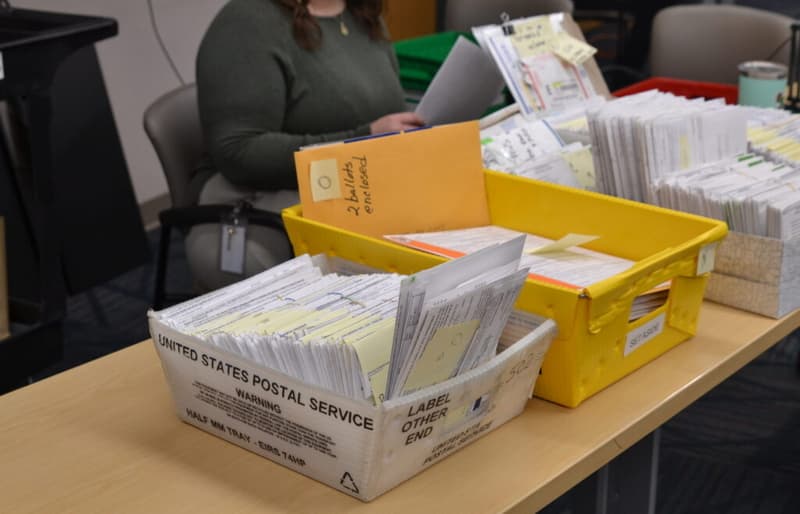 Federal Agencies Hold Course on Mail Voting Order Amid Legal Challenge