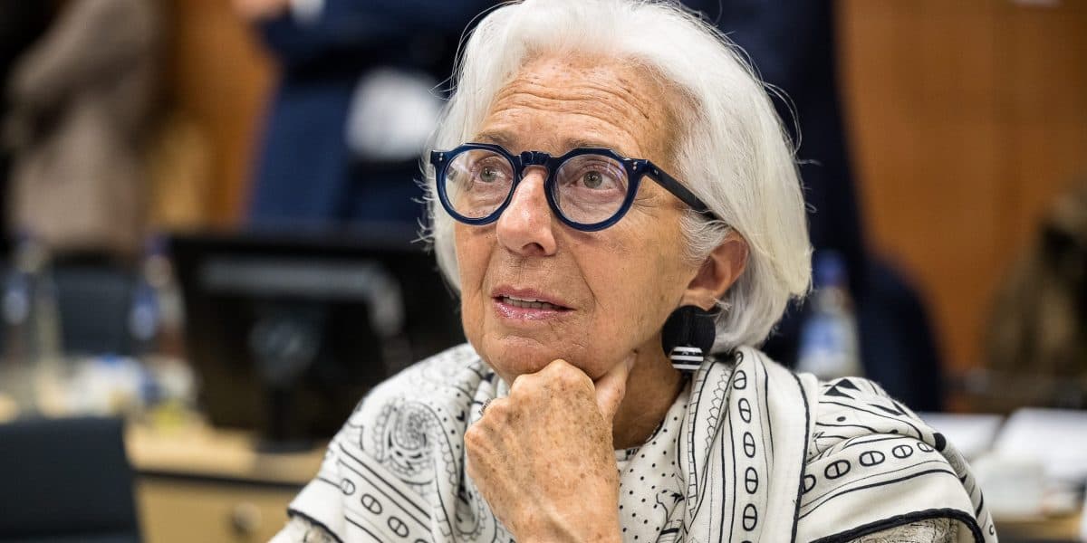 European Energy Crisis Signals Long-Term Price Pressure Through 2027