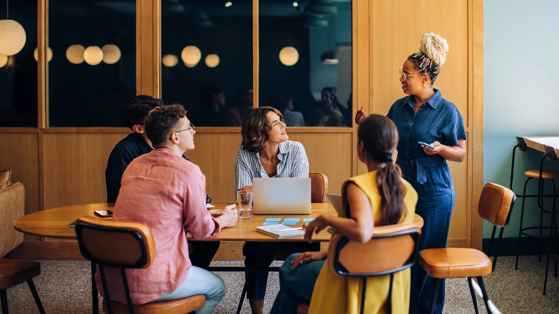 Small Group Leadership: How Dalton Executives Build Stronger Skills Together