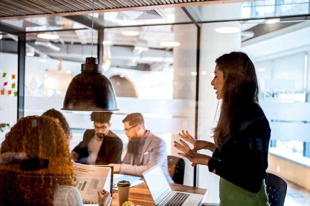 Master Your Pitch: Why Opening Lines Matter for Dalton Business