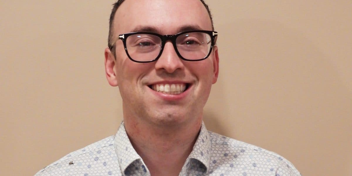 The Niche Business Model: Lessons from America's Only Full-Time Spelling Bee Coach