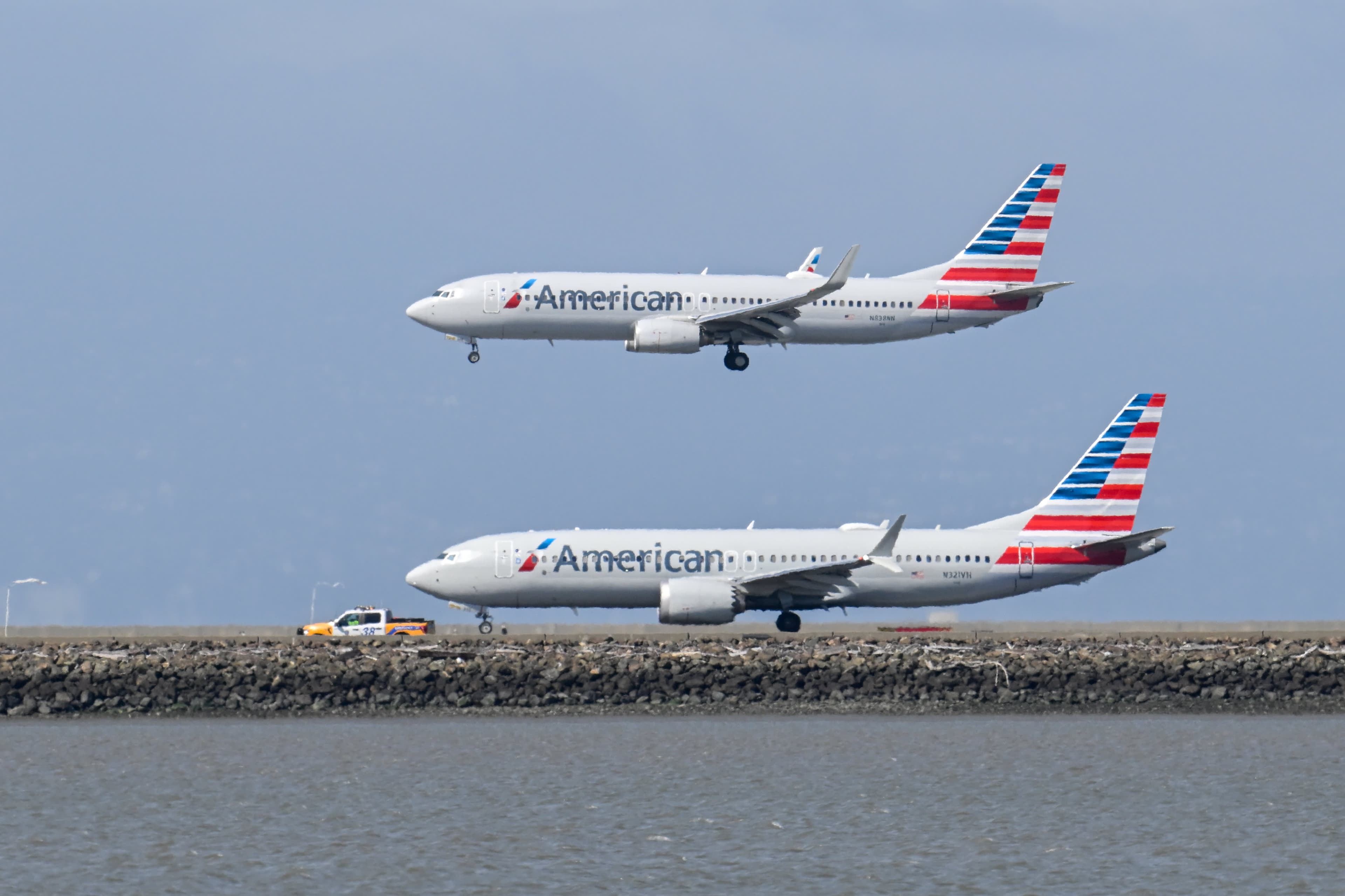 American Airlines Deploys SpaceX Starlink Wi-Fi to 500+ Aircraft