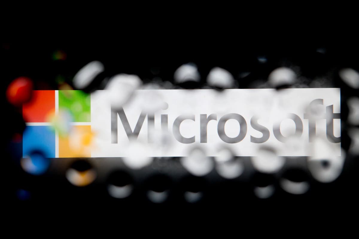Microsoft's Legal Threat to Security Researcher Sparks Industry Debate