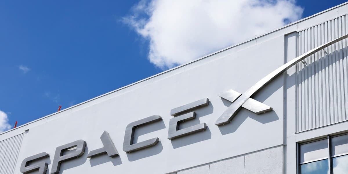 Could a SpaceX-Tesla Merger Work? Financial Analysis
