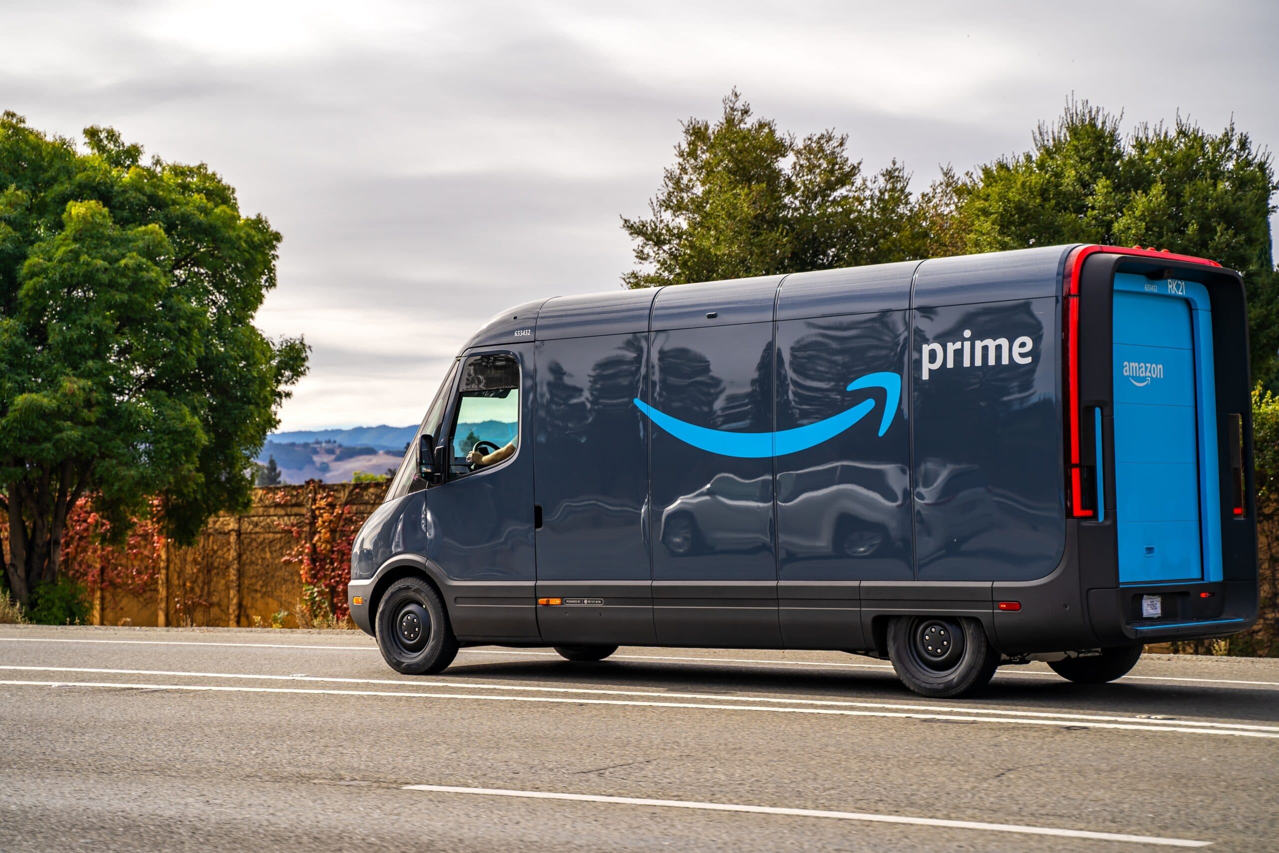 Amazon Wins NLRB Settlement on DSP Employment Status