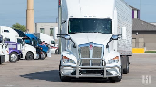 Own vs. Lease: Tax Implications for Dalton Fleet Operators